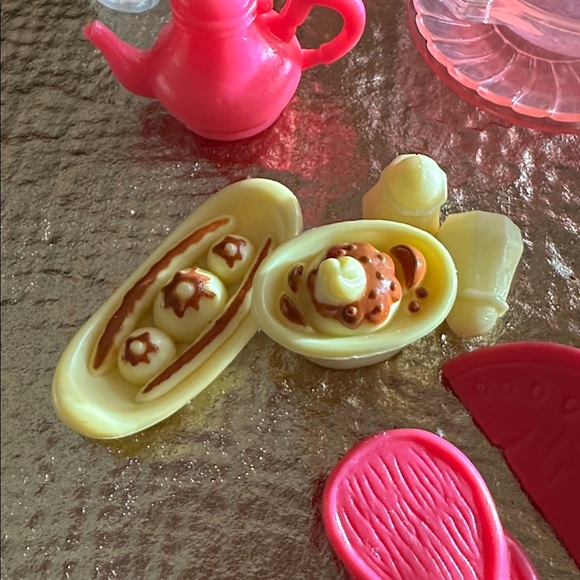 Vintage 90s Barbie Kitchen and Food Bundle - Picture 2 of 9